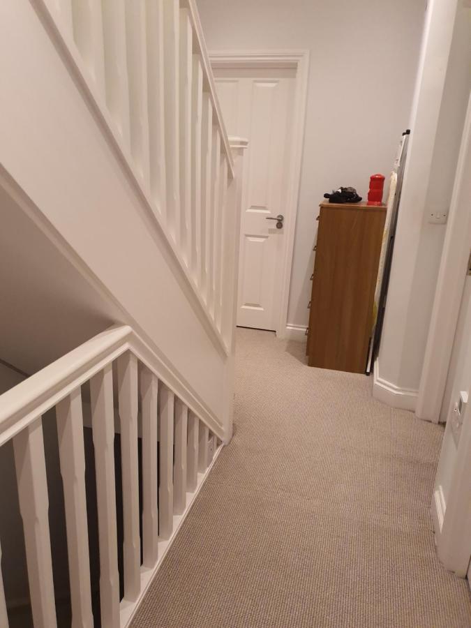 Daniari Guest Rooms Erith エクステリア 写真